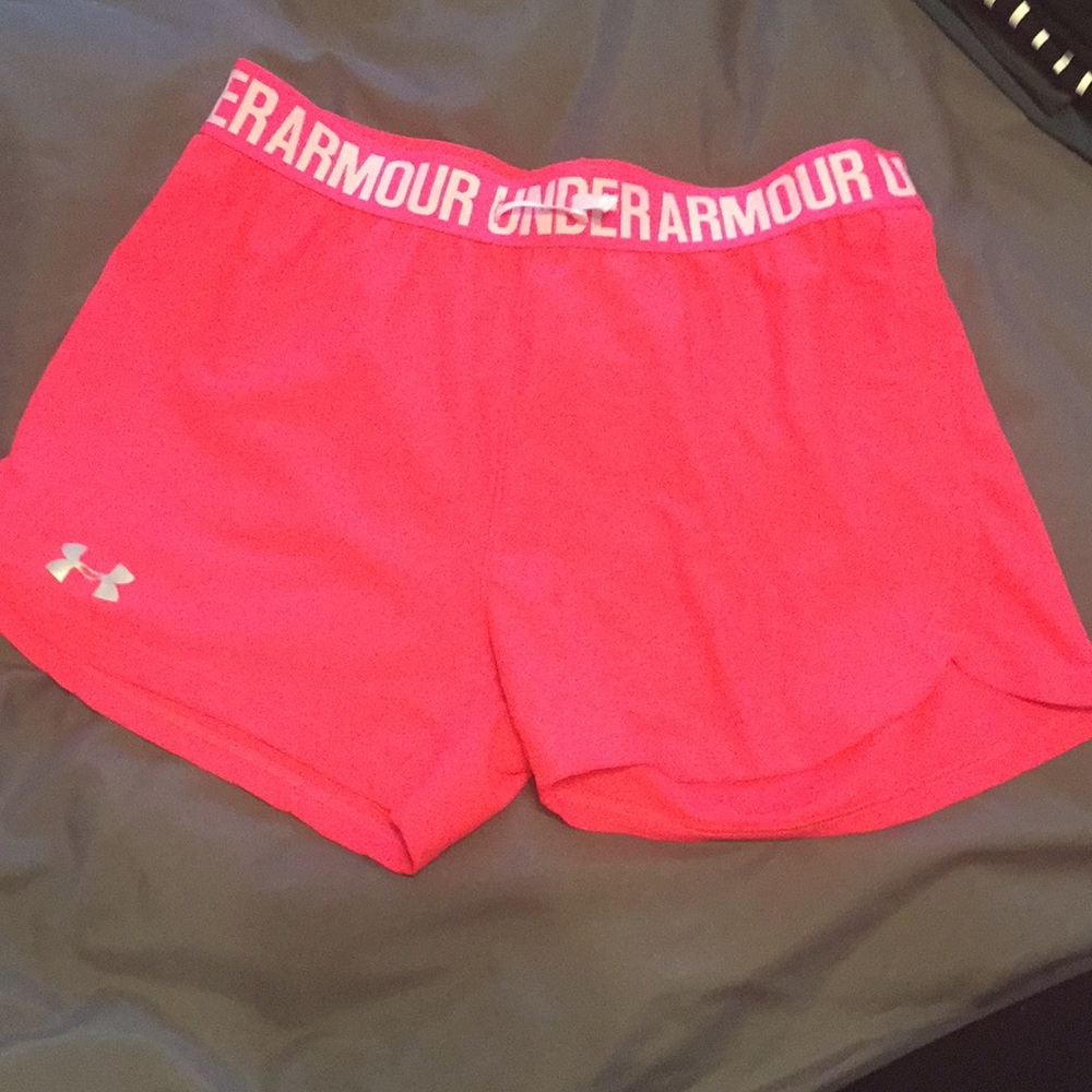 Under armor hot pink work out shorts. XS